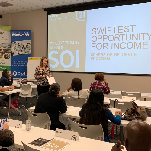 Instructor-led Real Estate Agent Training at CENTURY 21 Edge