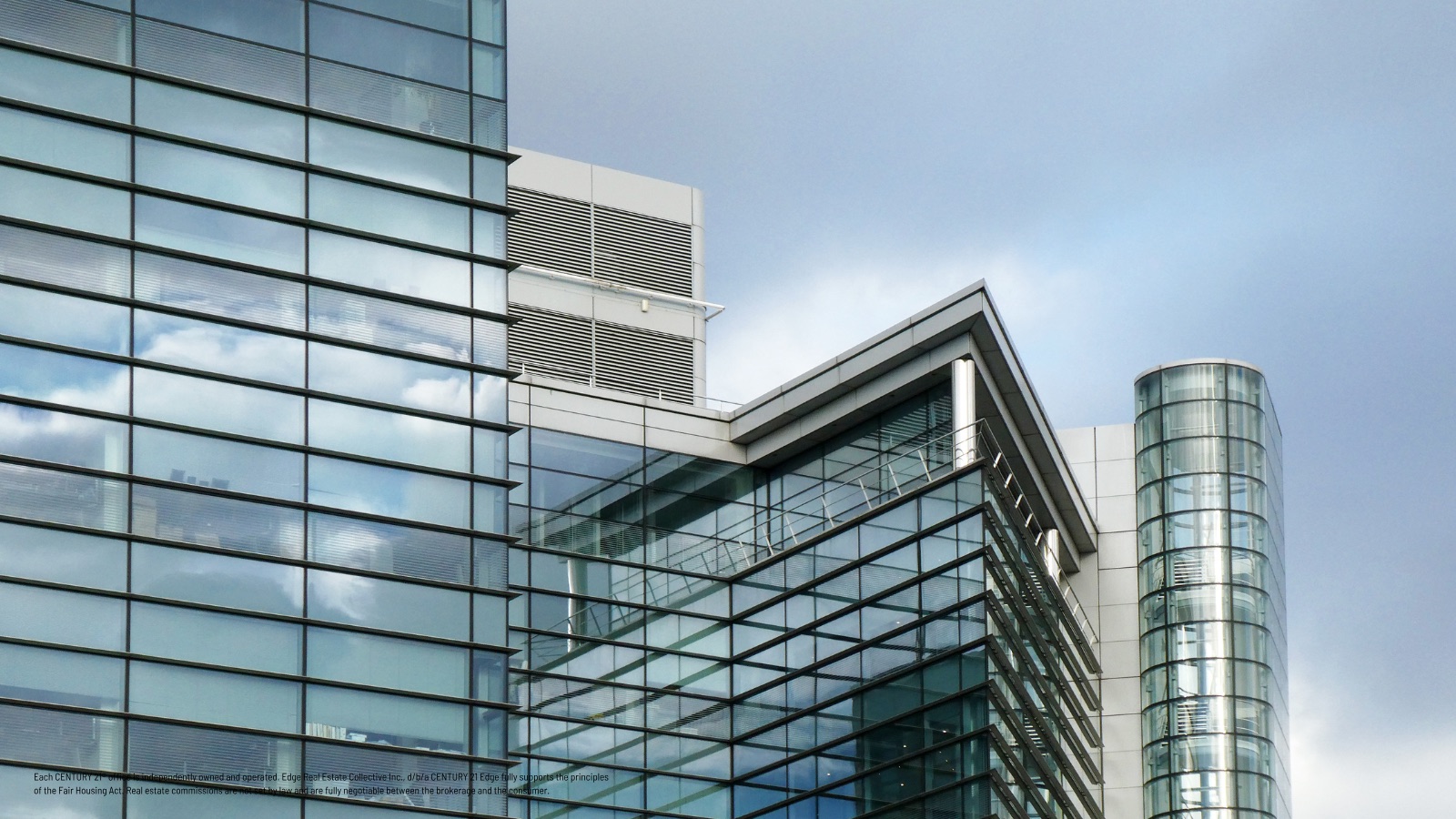 REITs vs. Direct Ownership: Which Commercial Real Estate Investment Is Right for You?