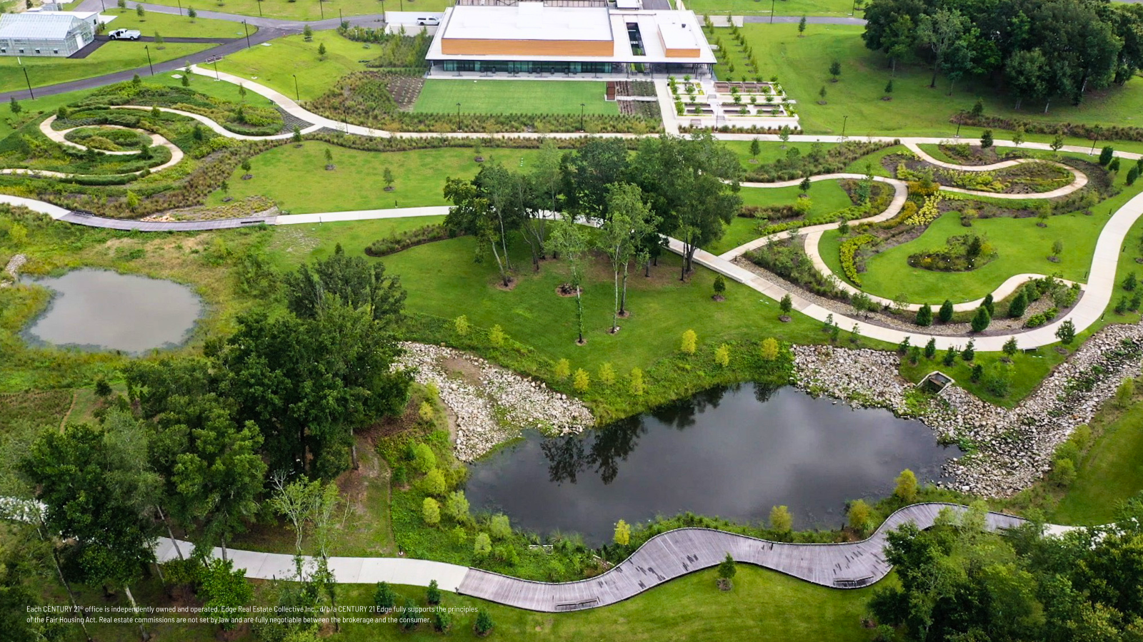 Bonnet Springs Park: Lakeland's Urban Oasis Redefines Public Green Space