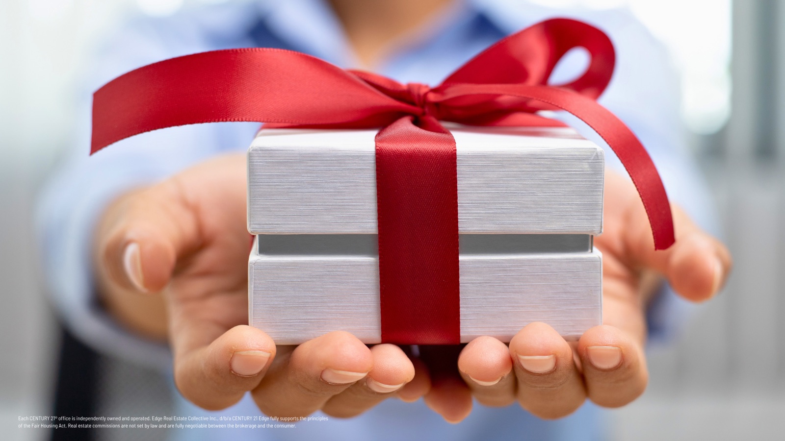 Mastering the Art of Thoughtful Closing Gifts for Today's Homebuyers