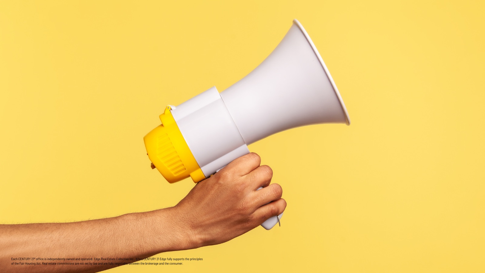 Digital vs. Traditional Advertising: Which Methods Deliver the Best ROI Today