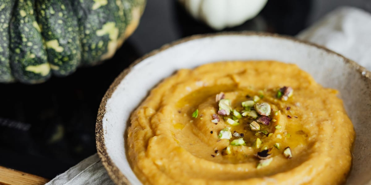 Recipe: Pumpkin Hummus With Homemade Pita Chips
